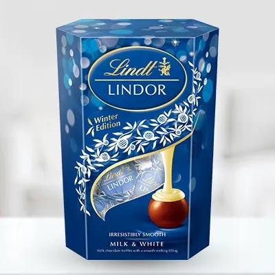 Lindt Lindor Winter Edition Milk & White Cornet